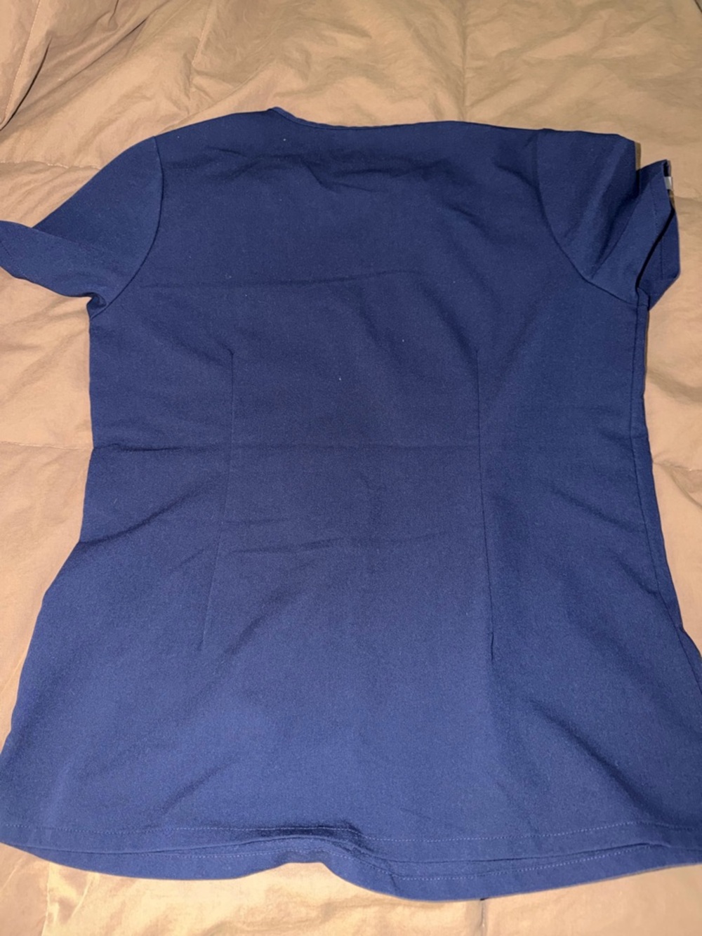Figs women’s Navy Short Sleeve V-Neck Scrub Top - Picture 3 of 4